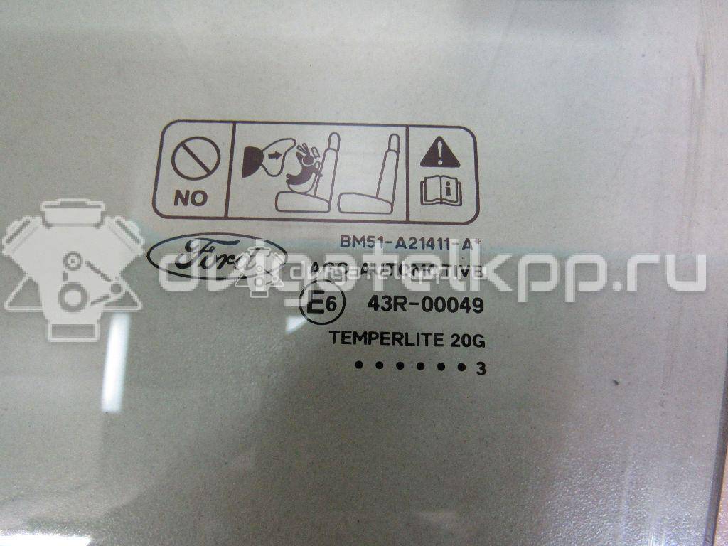 Фото Стекло двери передней левой  1742302 для Ford Focus {forloop.counter}}