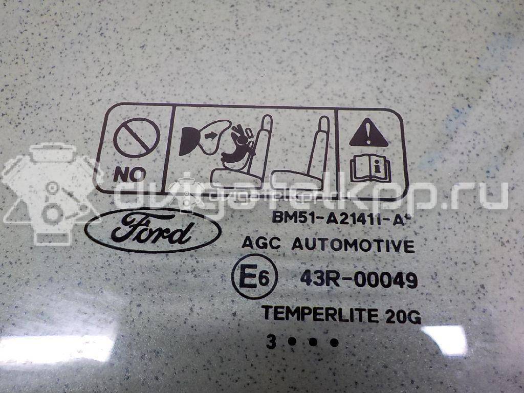 Фото Стекло двери передней левой  1742302 для Ford Focus {forloop.counter}}