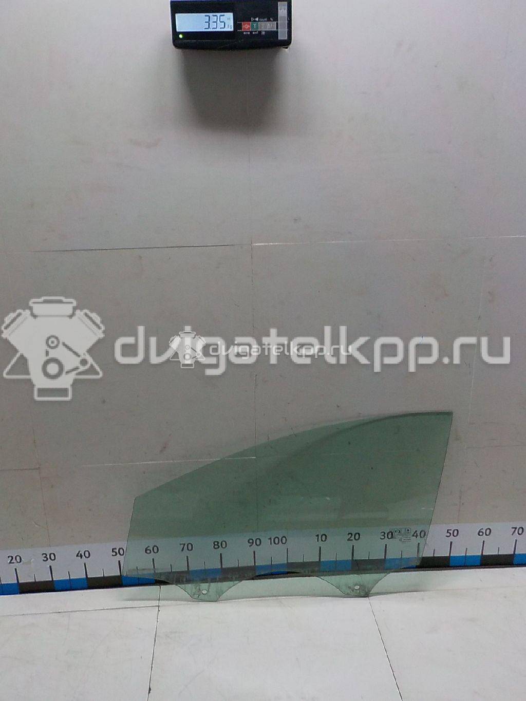 Фото Стекло двери передней левой  1742302 для Ford Focus {forloop.counter}}