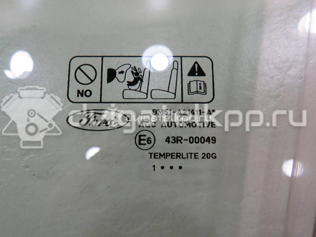 Фото Стекло двери передней левой  1742302 для Ford Focus {forloop.counter}}