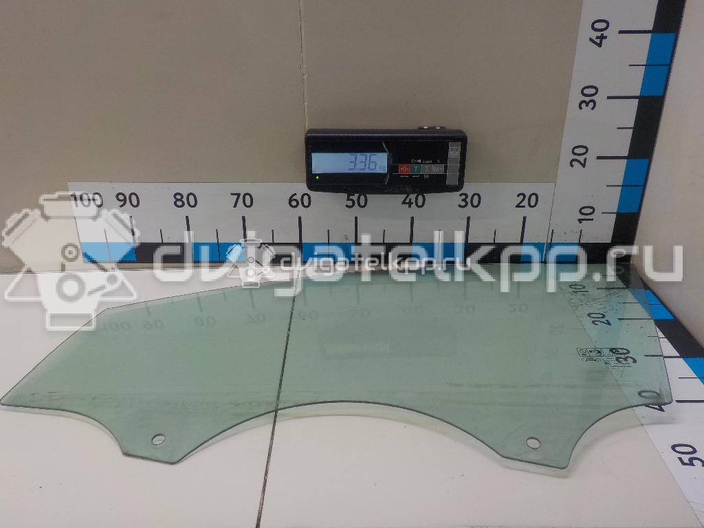 Фото Стекло двери передней левой  1742302 для Ford Focus {forloop.counter}}