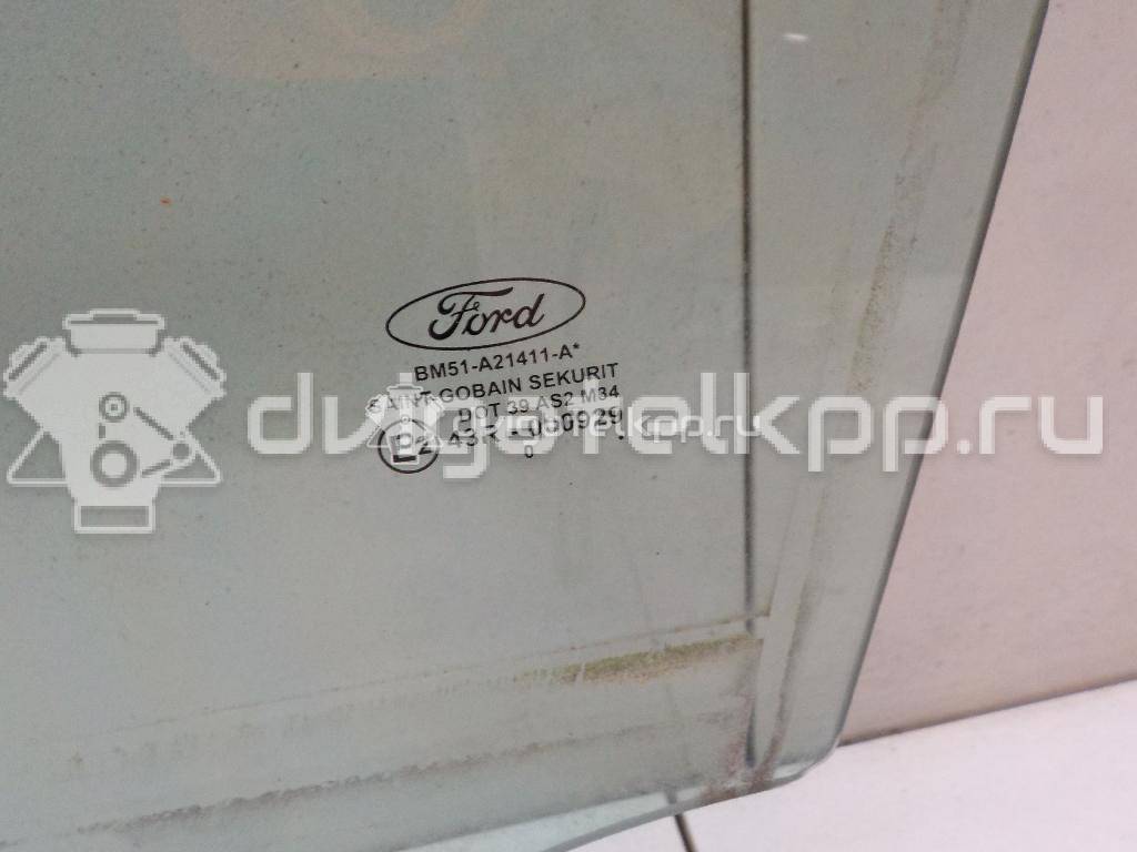 Фото Стекло двери передней левой  1742302 для Ford Focus {forloop.counter}}