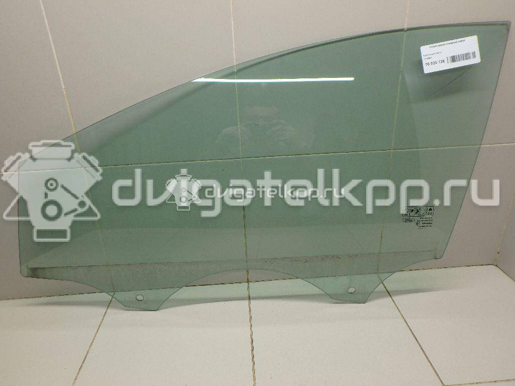 Фото Стекло двери передней левой  1742302 для Ford Focus {forloop.counter}}