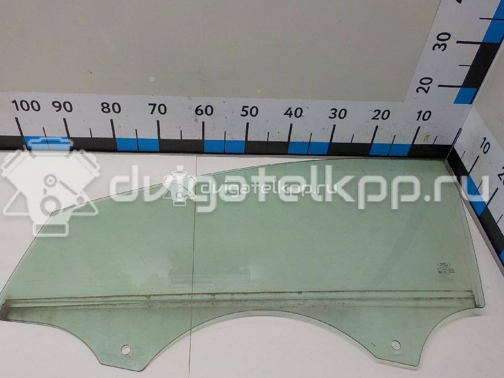 Фото Стекло двери передней левой  1742302 для Ford Focus {forloop.counter}}