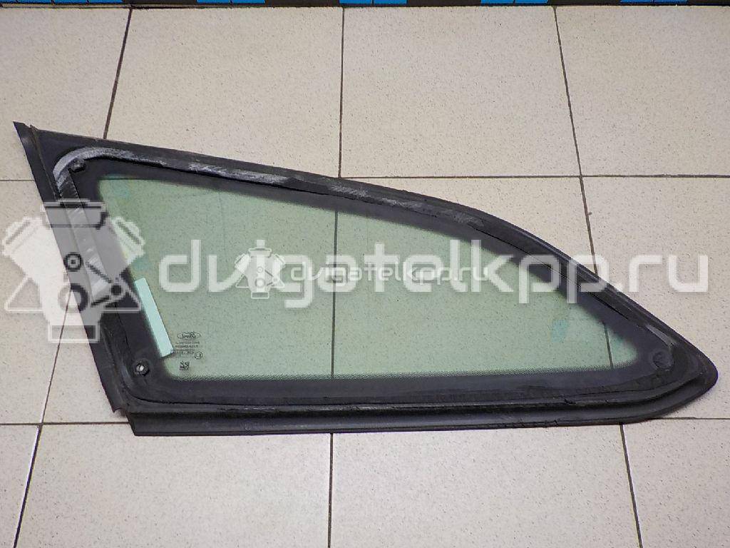 Фото Стекло кузовное глухое правое  1787053 для Ford Focus {forloop.counter}}