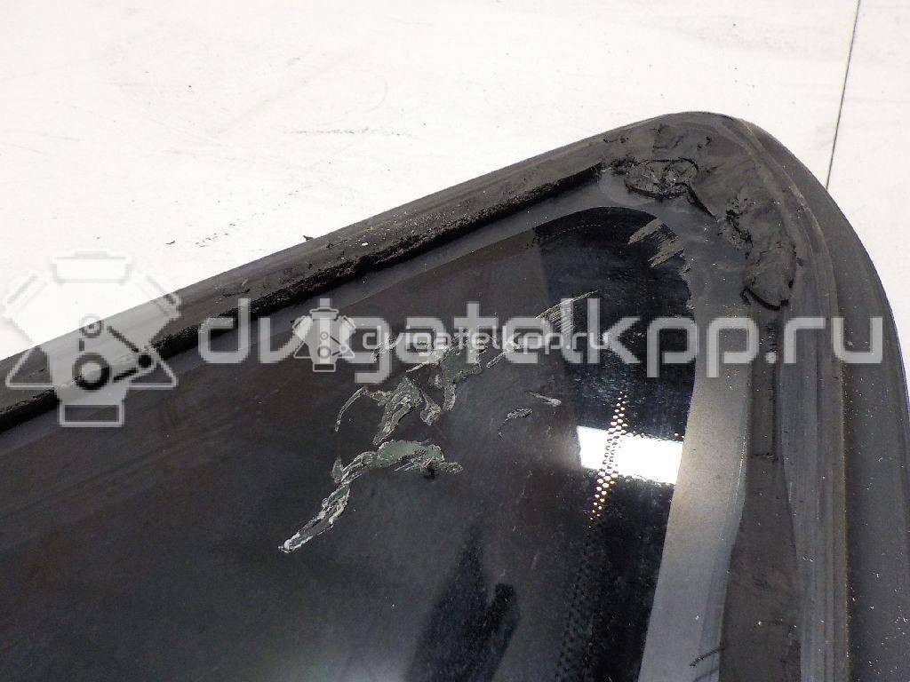 Фото Стекло кузовное глухое правое  1787053 для Ford Focus {forloop.counter}}