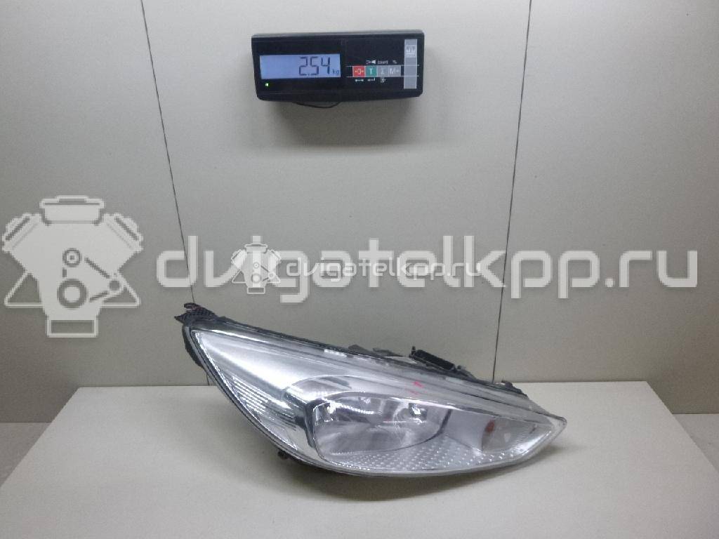 Фото Фара правая  2060584 для Ford Focus {forloop.counter}}