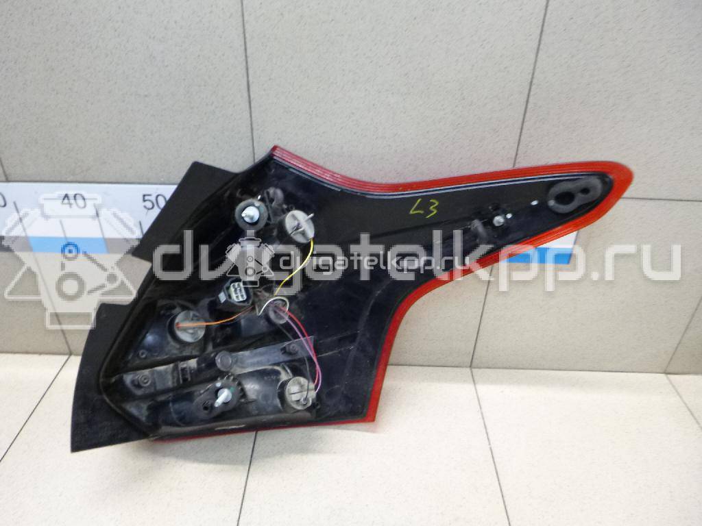 Фото Фонарь задний левый  1825321 для Ford Focus {forloop.counter}}