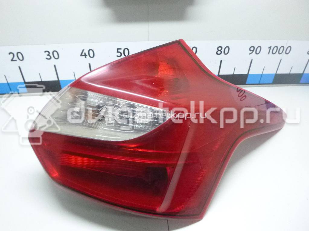 Фото Фонарь задний правый  1825318 для Ford Focus {forloop.counter}}
