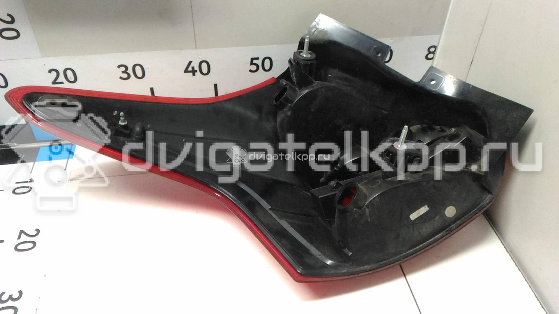 Фото Фонарь задний правый  1825318 для Ford Focus {forloop.counter}}