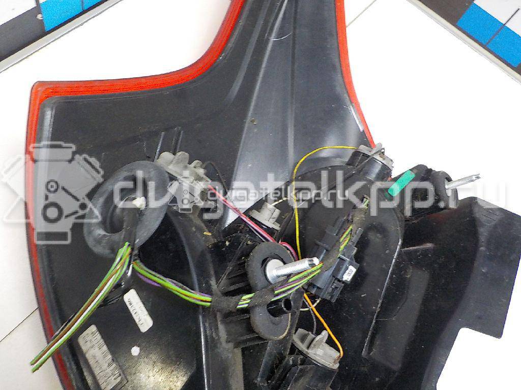 Фото Фонарь задний правый  1825318 для Ford Focus {forloop.counter}}