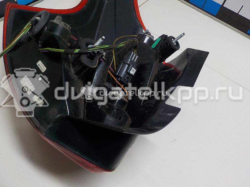 Фото Фонарь задний правый  1825318 для Ford Focus {forloop.counter}}
