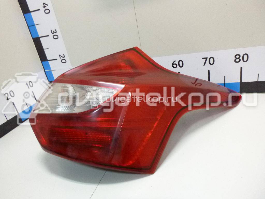 Фото Фонарь задний правый  1825318 для Ford Focus {forloop.counter}}