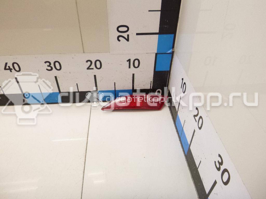 Фото Отражатель в бампер задний правый  1763039 для Ford Focus / Kuga {forloop.counter}}