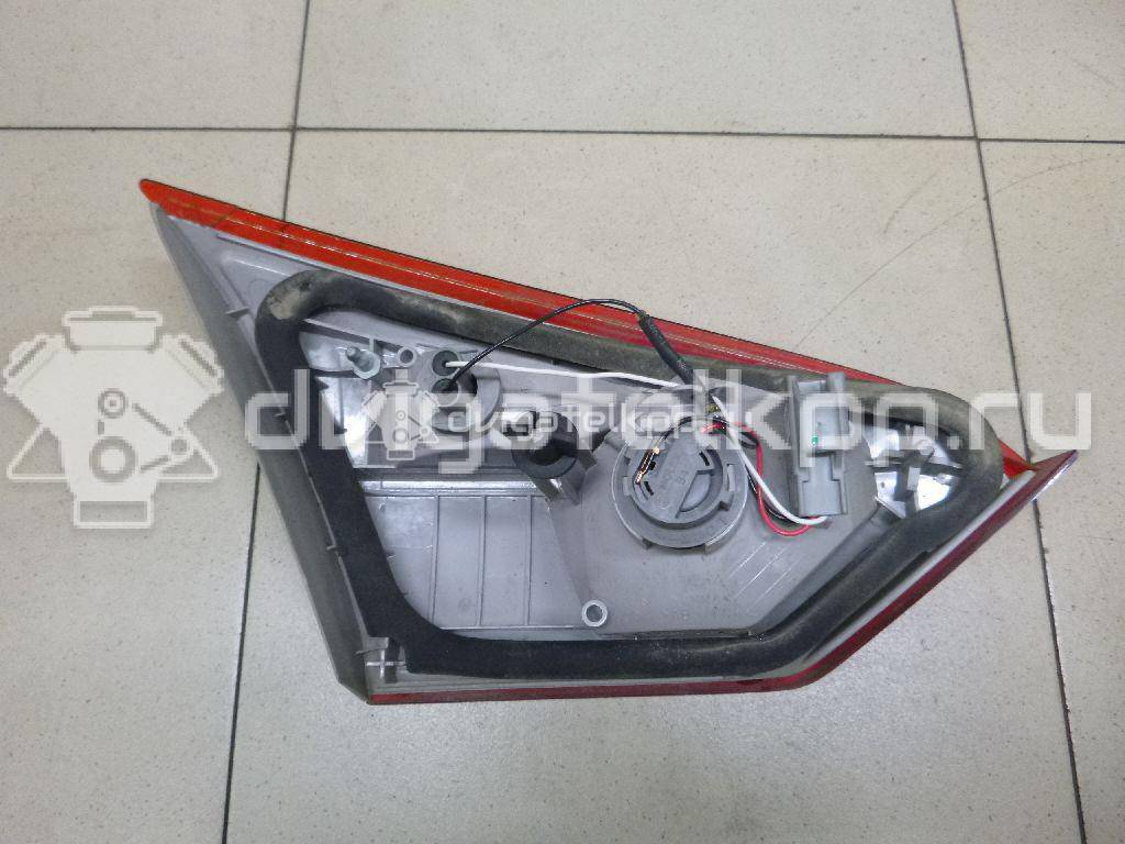 Фото Фонарь задний внутренний правый  1769301 для Ford Focus {forloop.counter}}