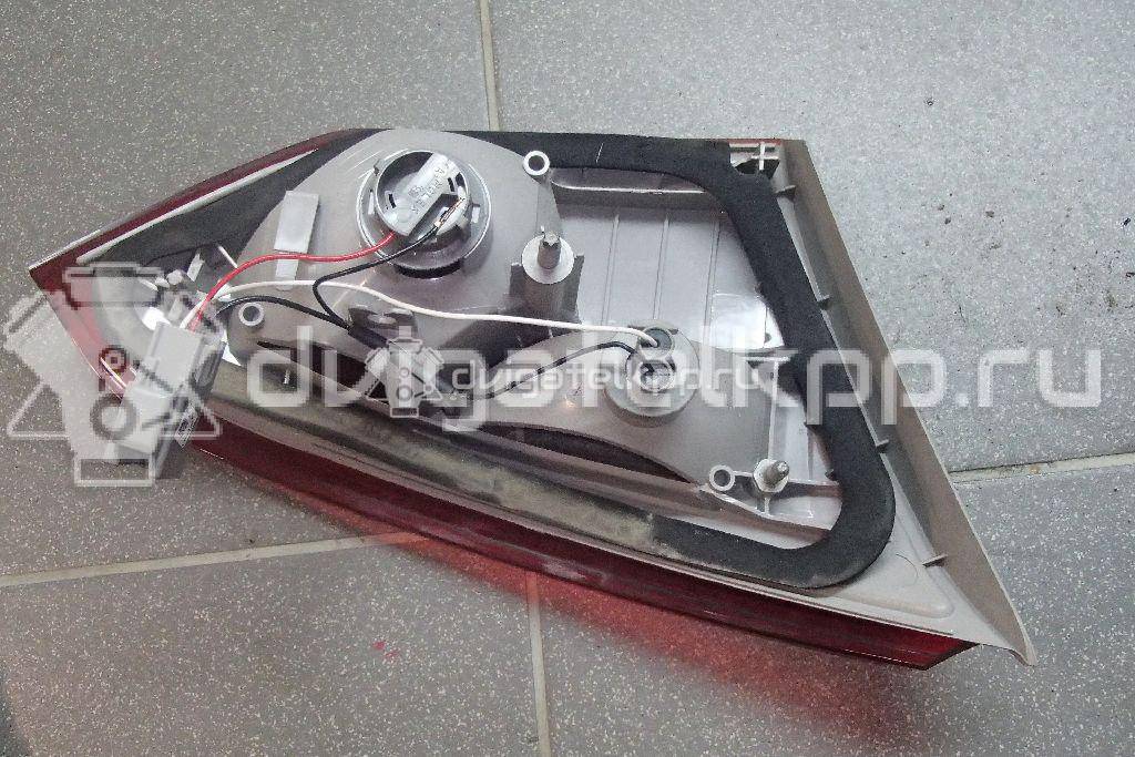 Фото Фонарь задний внутренний правый  1769301 для Ford Focus {forloop.counter}}