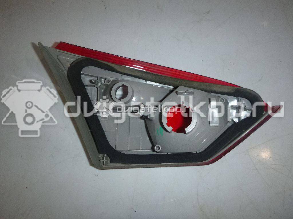 Фото Фонарь задний внутренний правый  1769301 для Ford Focus {forloop.counter}}