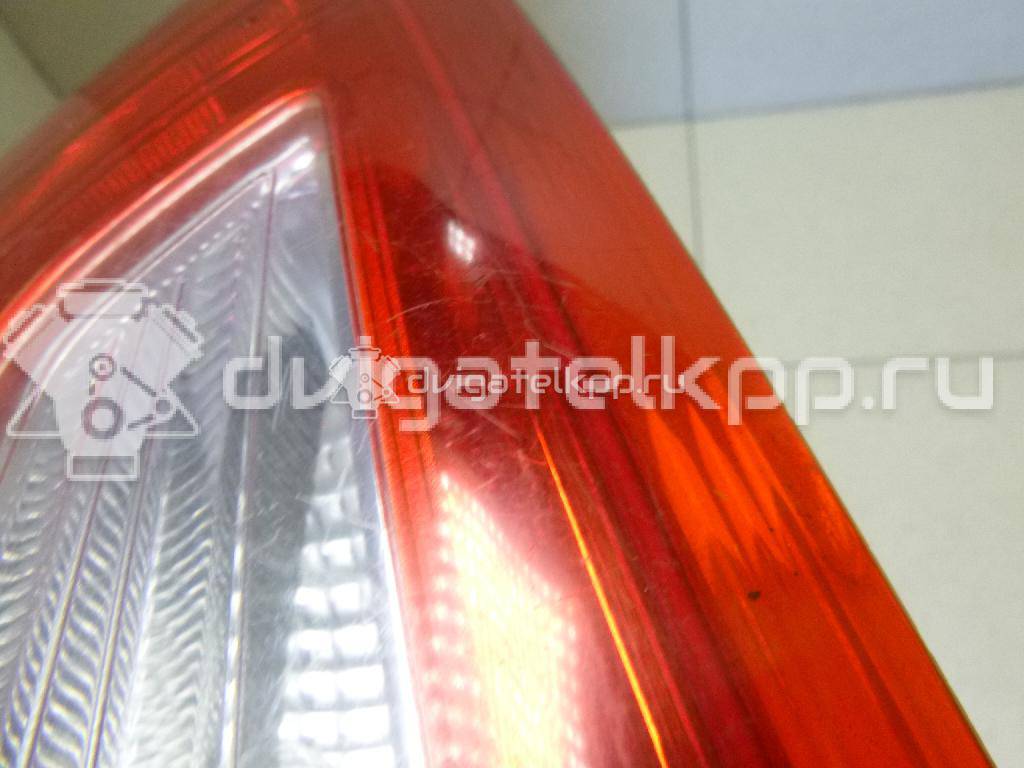 Фото Фонарь задний внутренний правый  1769301 для Ford Focus {forloop.counter}}