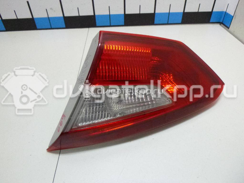 Фото Фонарь задний внутренний правый  1769301 для Ford Focus {forloop.counter}}