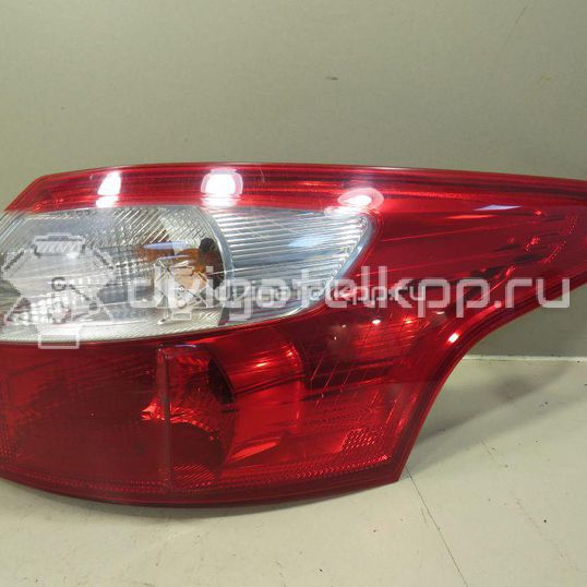 Фото Фонарь задний наружный правый  1785512 для Ford Focus
