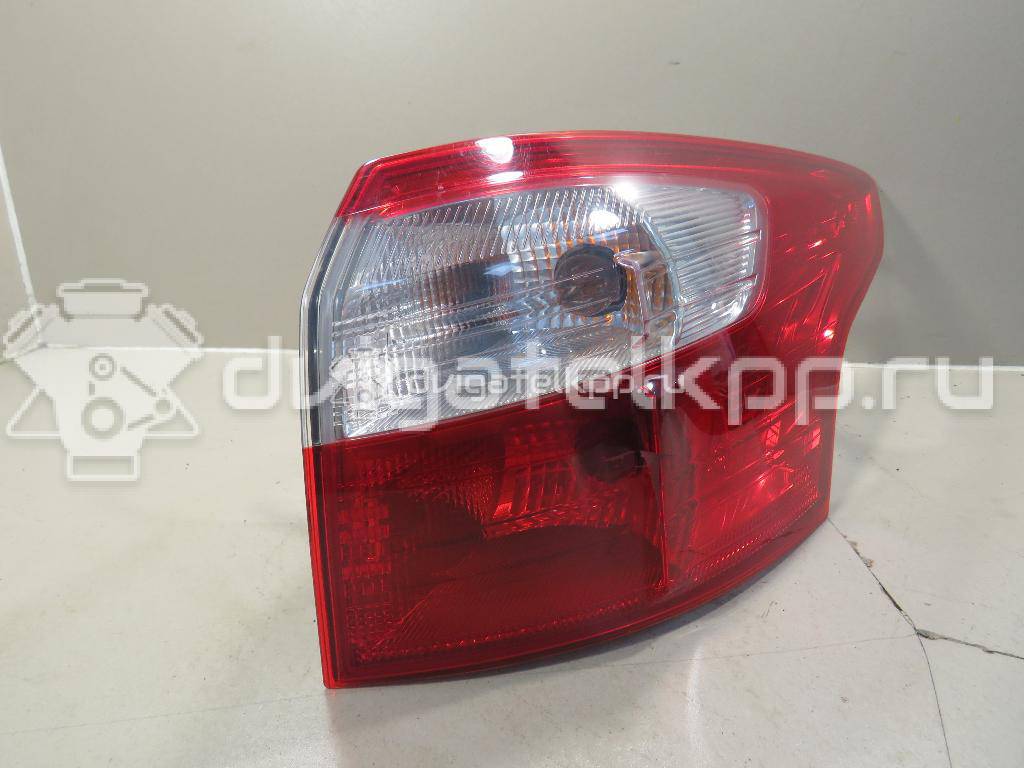Фото Фонарь задний наружный правый  1785512 для Ford Focus {forloop.counter}}