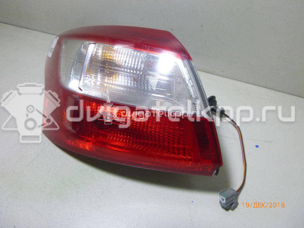 Фото Фонарь задний наружный левый  1792714 для Ford Focus {forloop.counter}}