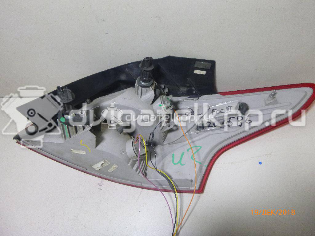 Фото Фонарь задний наружный левый  1792714 для Ford Focus {forloop.counter}}