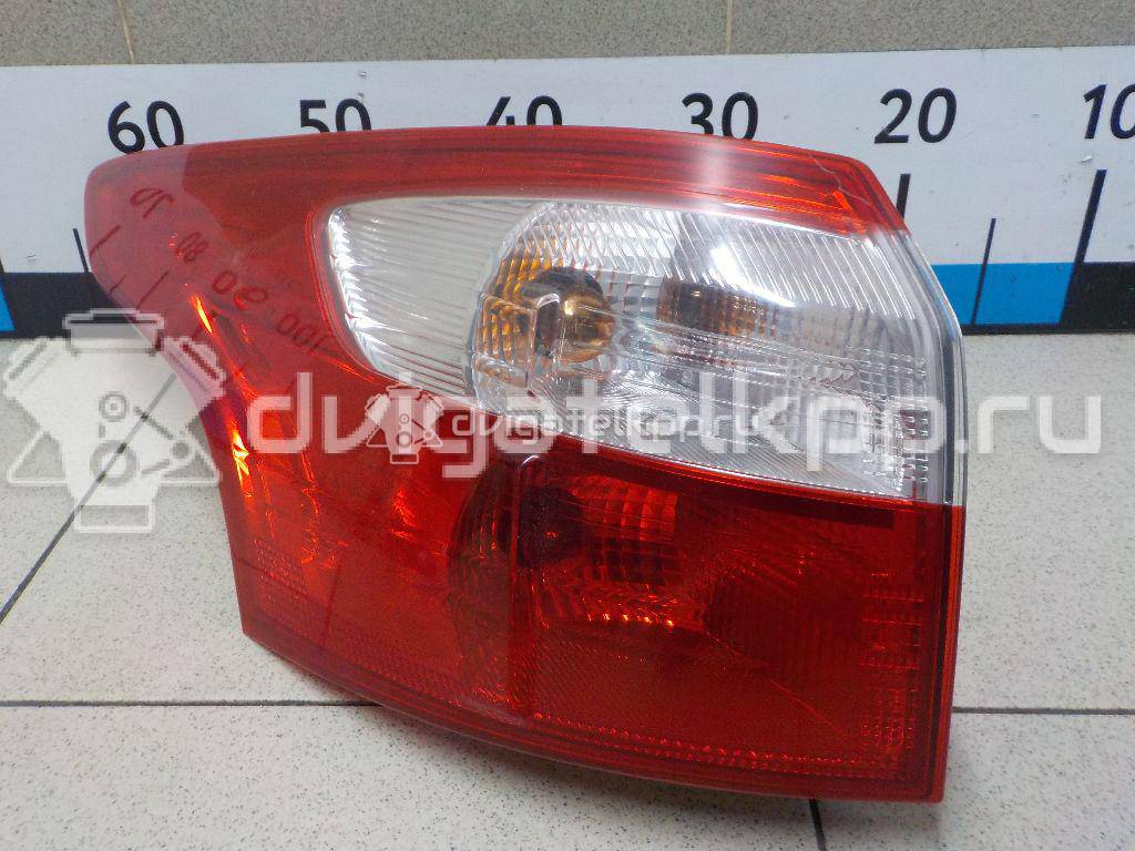 Фото Фонарь задний наружный левый  1785514 для Ford Focus {forloop.counter}}