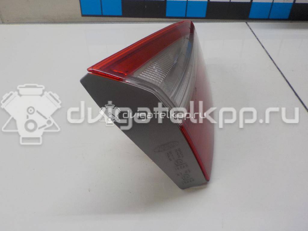 Фото Фонарь задний внутренний левый  1775997 для Ford Focus {forloop.counter}}