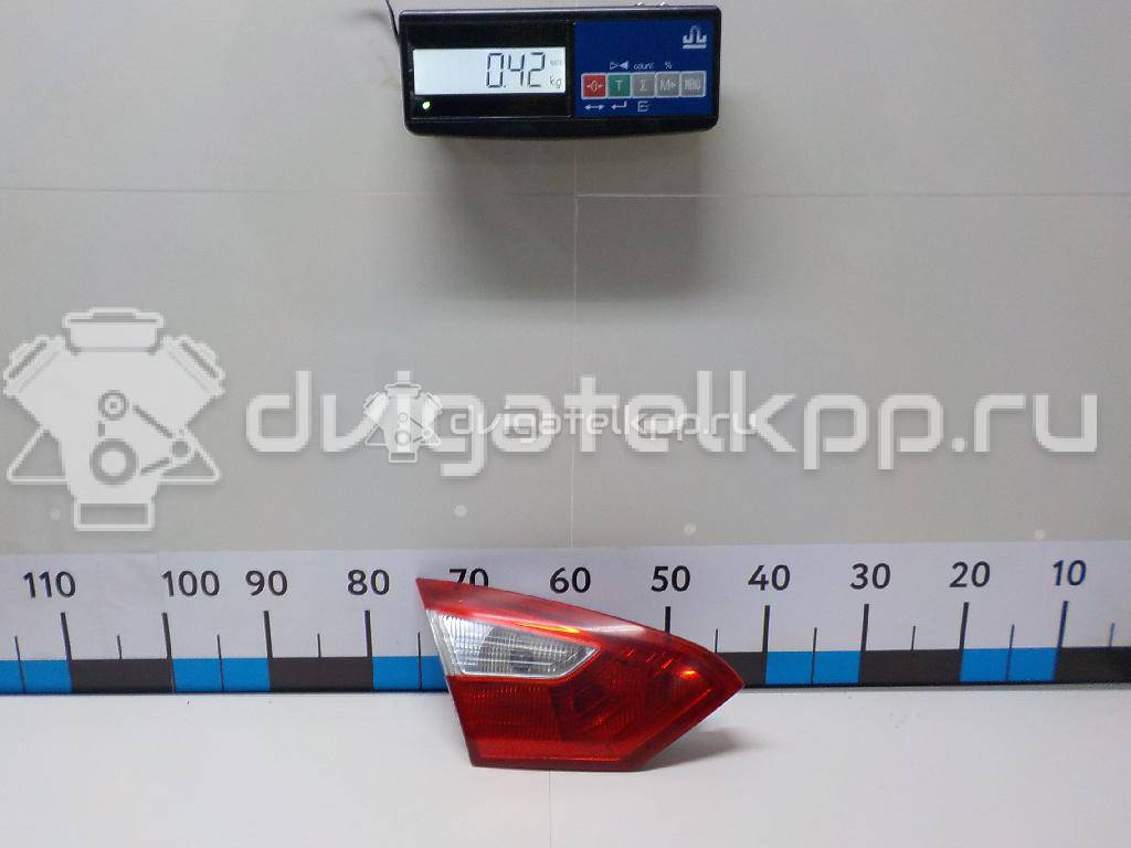 Фото Фонарь задний внутренний левый  1769302 для Ford Focus {forloop.counter}}