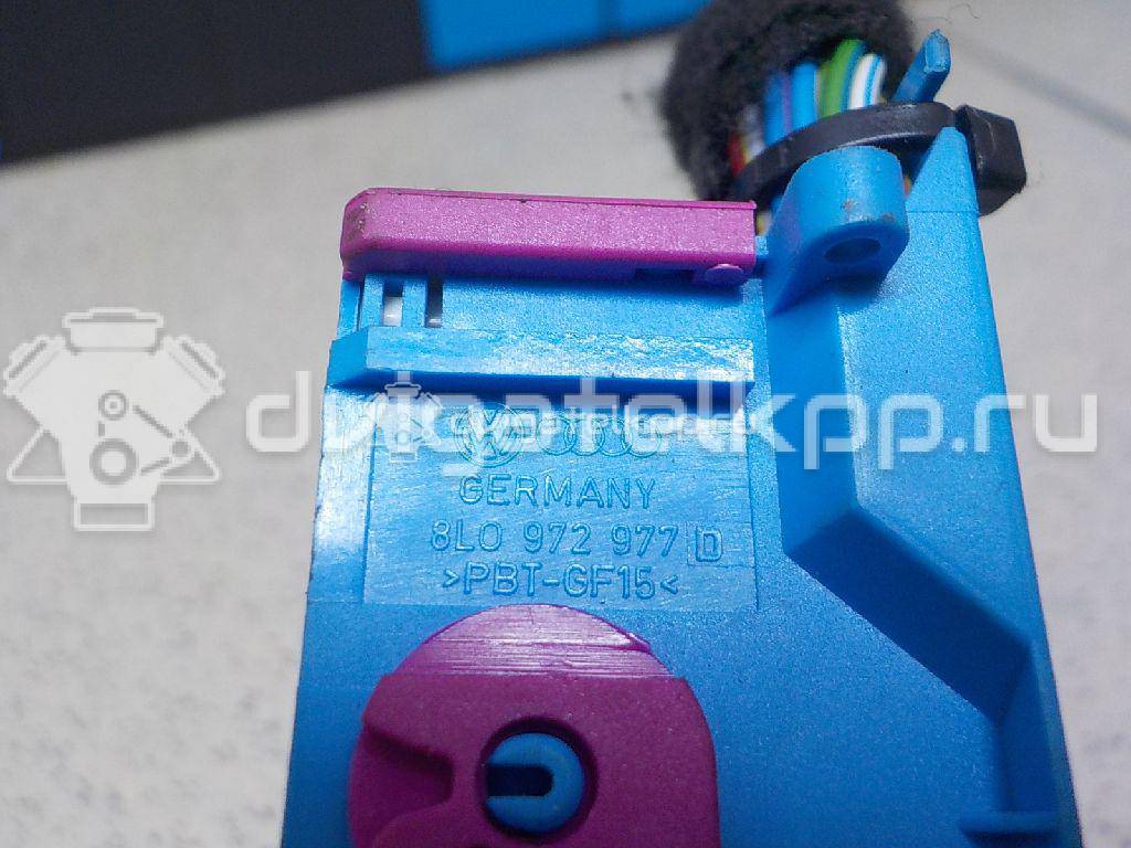Фото Разъем  8L0972977D для ford Galaxy {forloop.counter}}