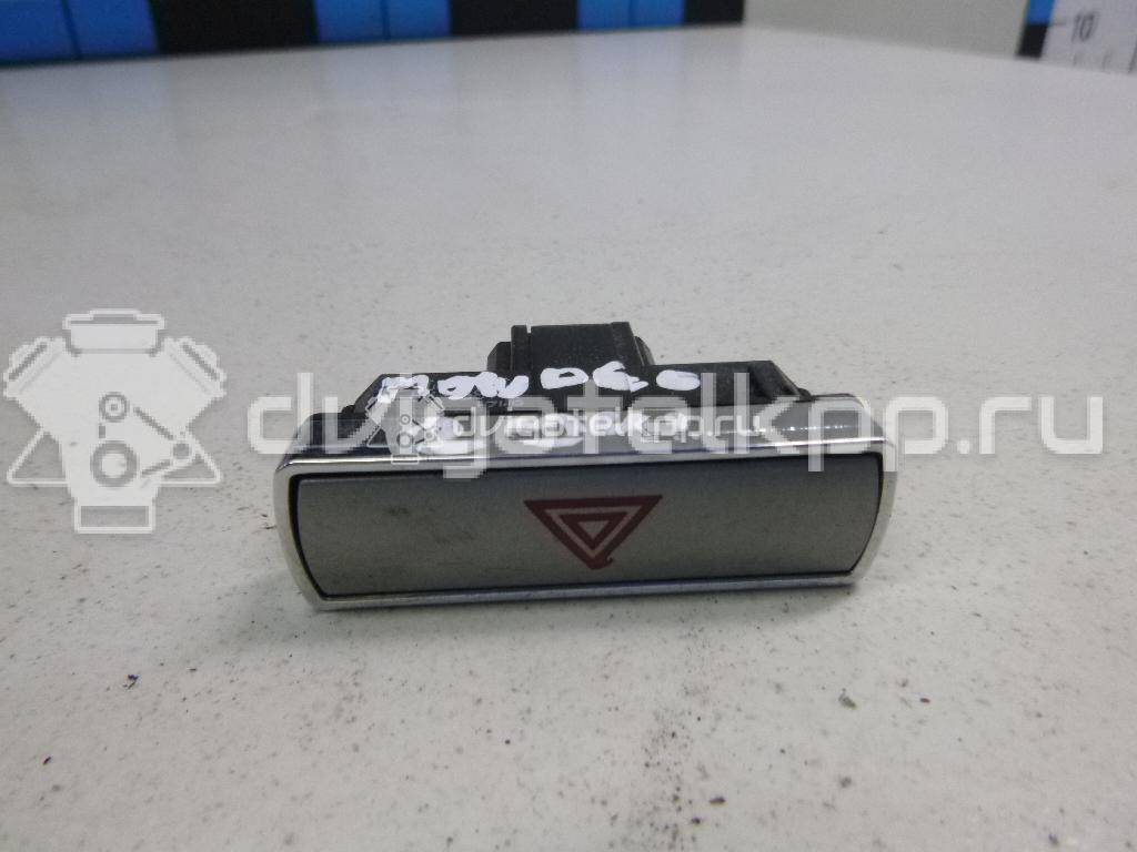 Фото Кнопка аварийной сигнализации  1553762 для Ford Galaxy / S-Max / Mondeo {forloop.counter}}