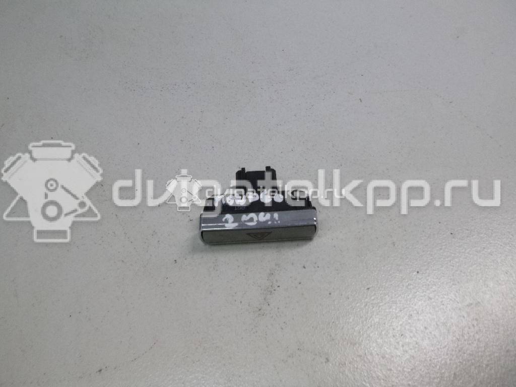 Фото Кнопка аварийной сигнализации  1553762 для Ford Galaxy / S-Max / Mondeo {forloop.counter}}
