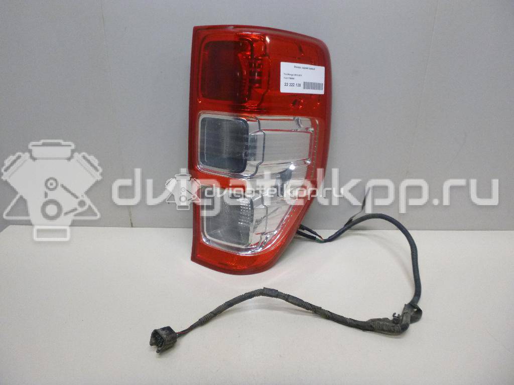 Фото Фонарь задний правый  1799292 для Ford Ranger {forloop.counter}}