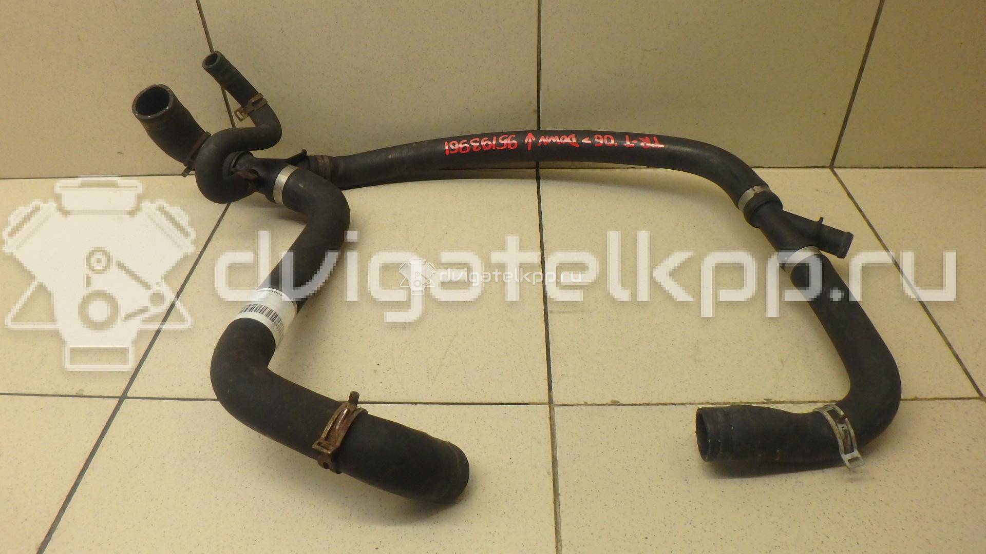 Фото Патрубок радиатора  1469442 для Ford Transit {forloop.counter}}