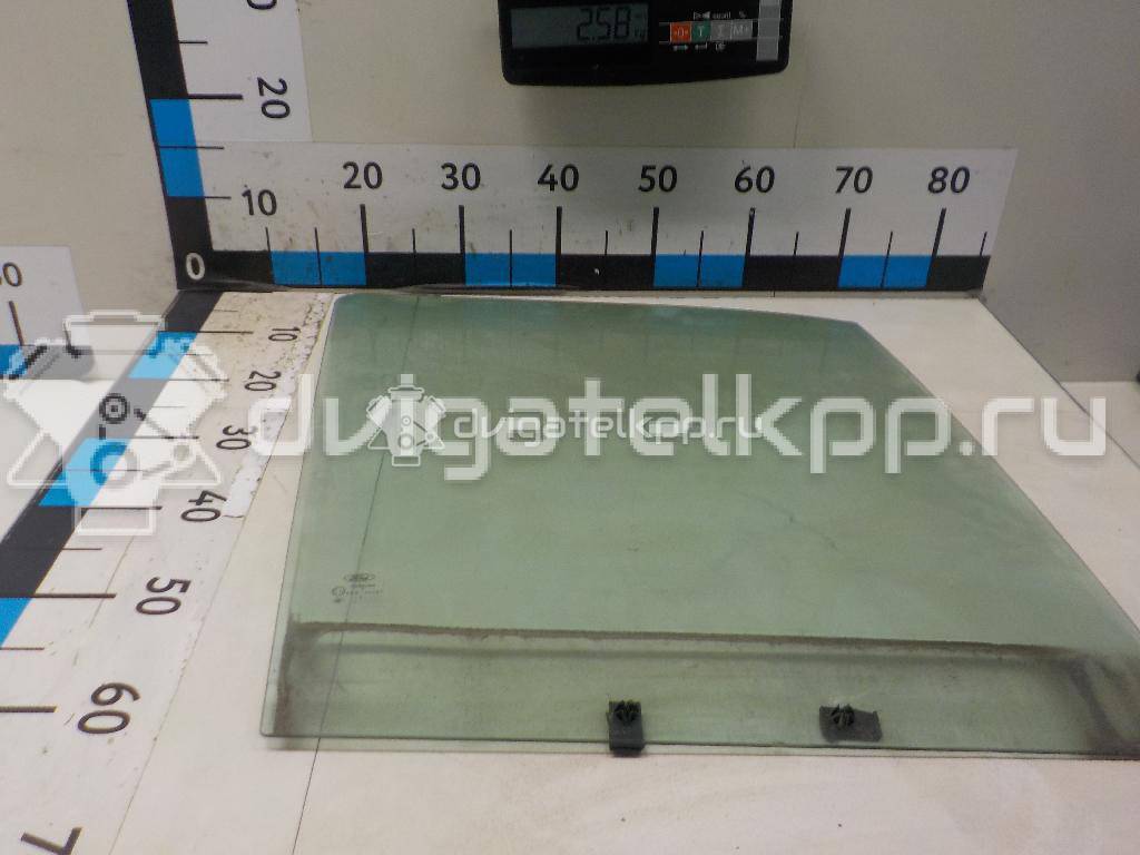 Фото Стекло двери передней правой  4445179 для Ford Tourneo / Transit {forloop.counter}}