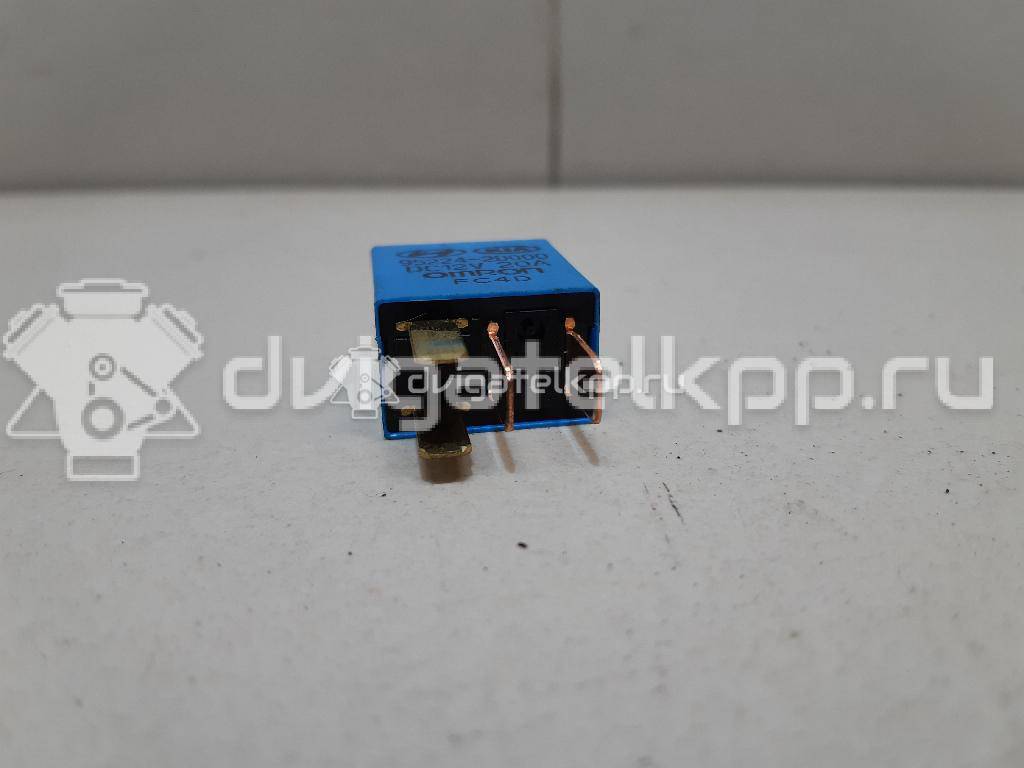 Фото Реле  952242D000 для Hyundai Xg / Getz Tb / Accent / Matrix Fc / Trajet Fo {forloop.counter}}
