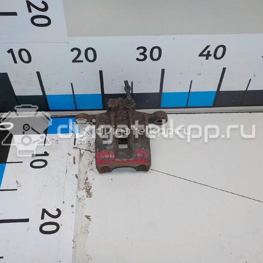 Фото Суппорт тормозной задний правый  582301H300 для Hyundai I30