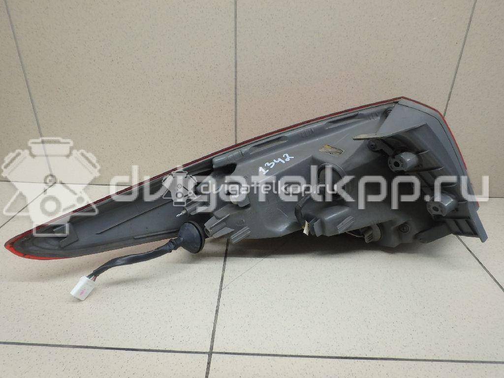 Фото Фонарь задний наружный правый  924023Z000 для Hyundai I40 Vf {forloop.counter}}