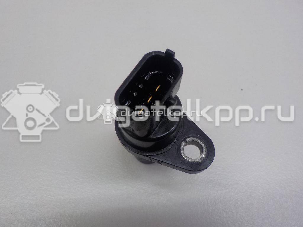 Фото Датчик положения распредвала  393504A400 для Hyundai H350 / H-1 {forloop.counter}}
