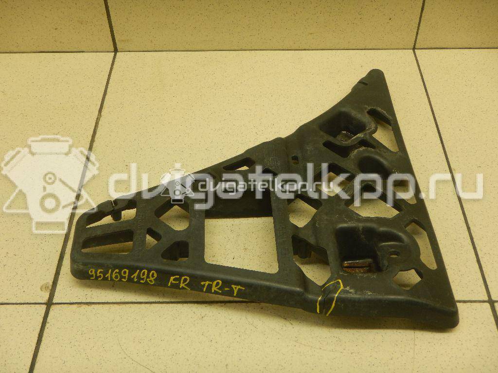 Фото Направляющая переднего бампера правая  1763223 для hyundai Santa Fe (SM)/ Santa Fe Classic {forloop.counter}}