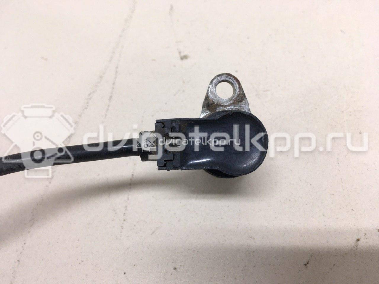 Фото Датчик положения коленвала  0K30A18891 для Kia Rio / Carnival {forloop.counter}}