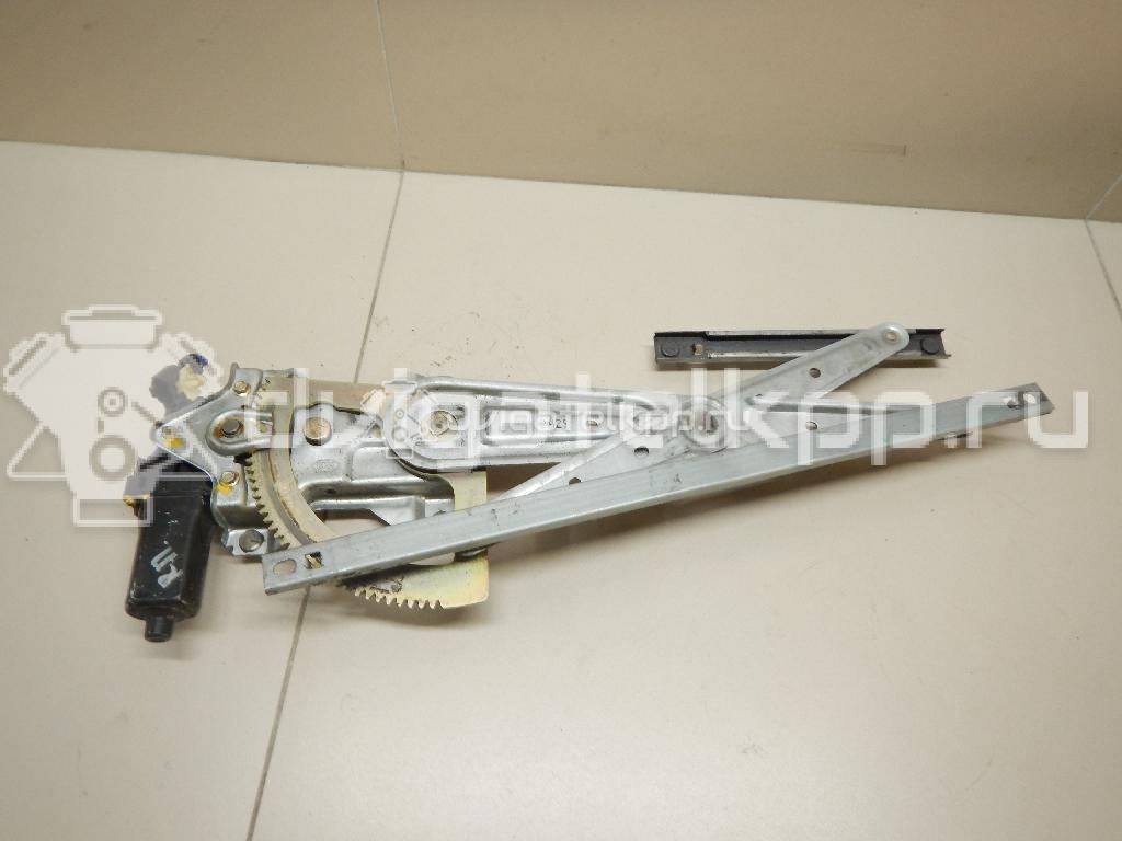 Фото Стеклоподъемник электр. передний правый  824023E000 для Kia Sorento {forloop.counter}}