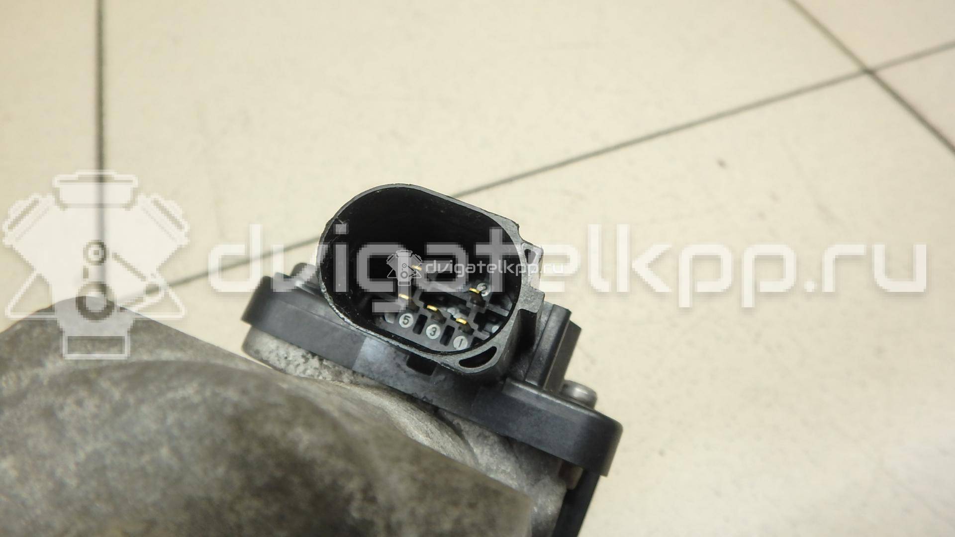 Фото Клапан рециркуляции выхлопных газов  284102F000FFF для Hyundai / Kia {forloop.counter}}