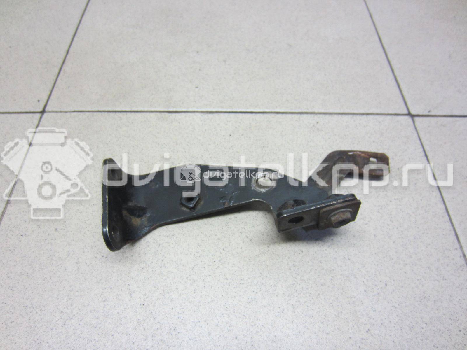 Фото Кронштейн генератора для двигателя ZD30DDTi для Isuzu / Nissan 170 л.с 16V 3.0 л Дизельное топливо 11710VC101 {forloop.counter}}