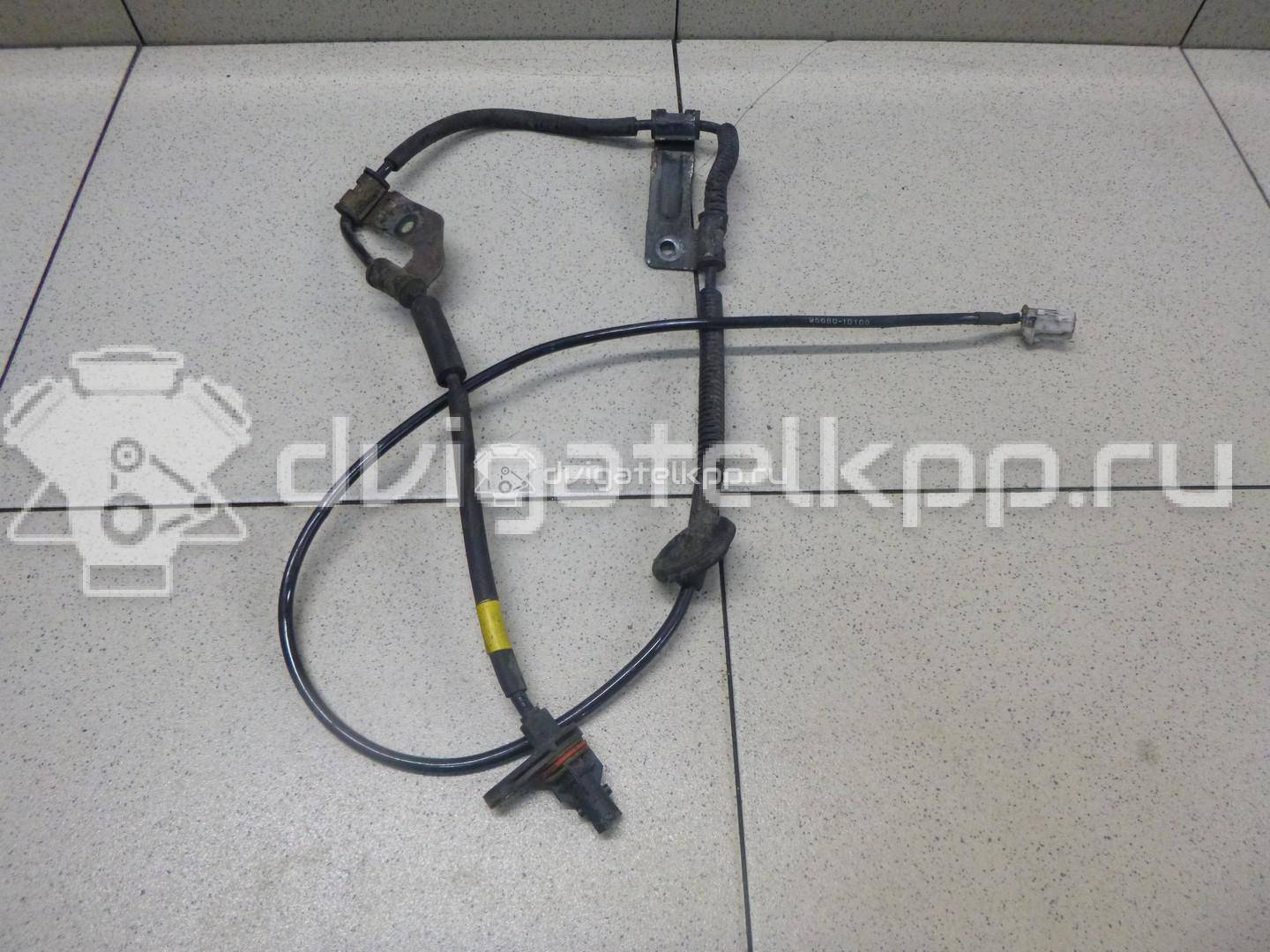 Фото Датчик ABS задний правый  956801D100 для Kia Carens {forloop.counter}}
