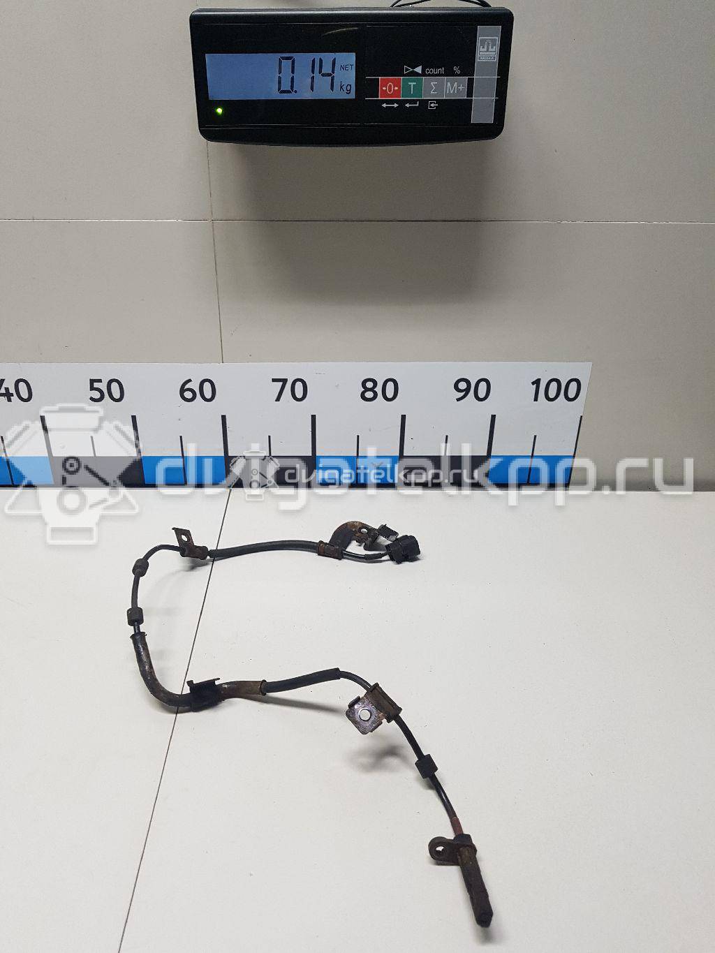 Фото Датчик ABS задний правый  956804d100 для Kia Carnival {forloop.counter}}
