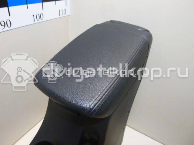 Фото Консоль  846104Y100WK для kia RIO {forloop.counter}}