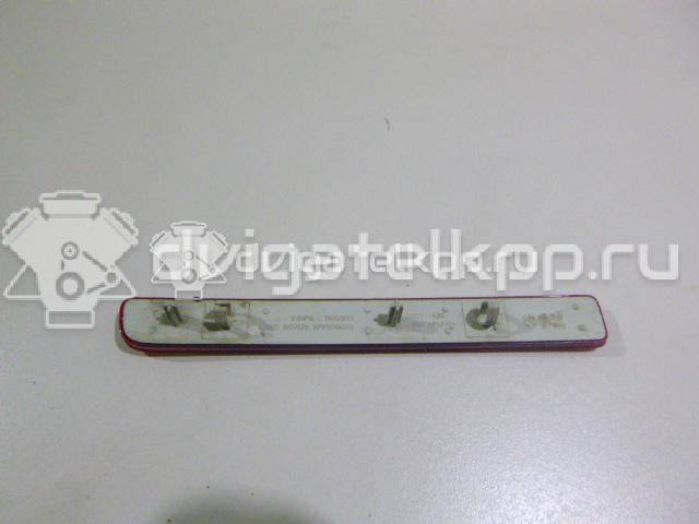 Фото Отражатель в бампер задний правый  XFF500020 для Land Rover Range Rover / Discovery {forloop.counter}}