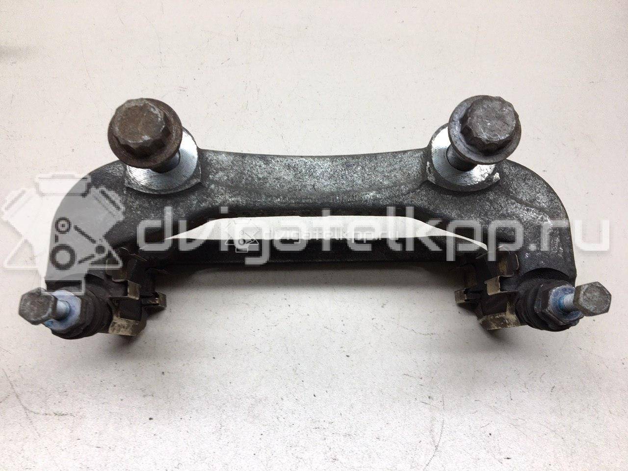 Фото Скоба суппорта переднего правого  LR020369 для Land Rover Range Rover / Discovery {forloop.counter}}